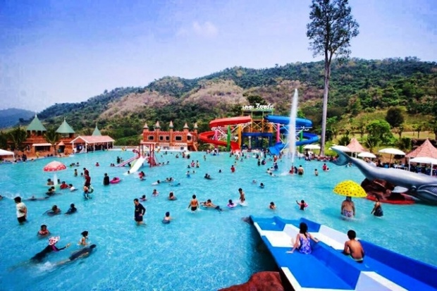 เก๋ไก๋ไม่เหมือนใคร!! 6 ที่พักพร้อมสวนน้ำเริ่ดที่สุดในเมืองไทย