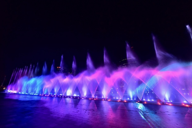  ‘ไอคอนสยาม’ เปิดน้ำพุเต้นระบำ ที่ยาวสุดในเอเชียตะวันออกเฉียงใต้!!