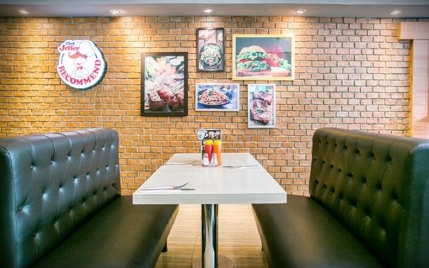 มอส-จอย-พลอย ชวนคนรักสเต็ก ชิมเมนูเด็ด By Jeffer Steak&Seafood