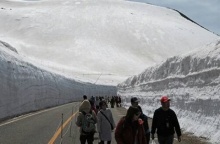 เส้นทางกำแพงหิมะ Tateyama อยากเที่ยวหิมะไม่ต้องไปถึงฮอกไกโดแล้ว