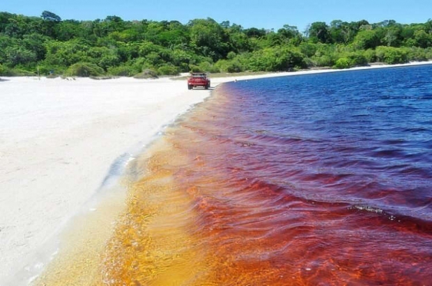 ไม่มีที่ไหนเหมือน ทะเลสาบสีโค้ก ในบราซิล เชื่อดีต่อสุขภาพ!